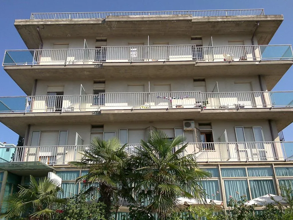 Hotel Elvira 리미니