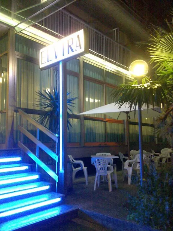 Hotel Elvira Rimini 2*,