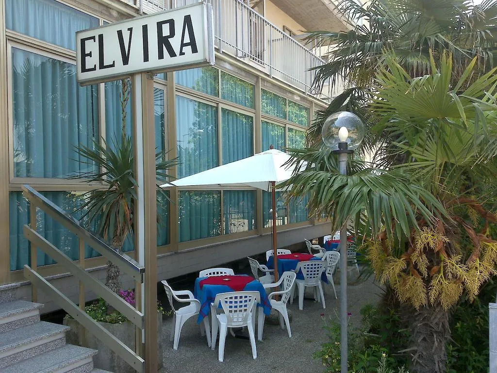 Hotel Elvira Rimini 2*,